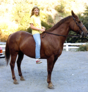 Childhood pic of Elizabeth with her Horse Vandy