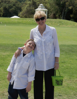 Elizabeth with son, Moody, at Easter egg hunt